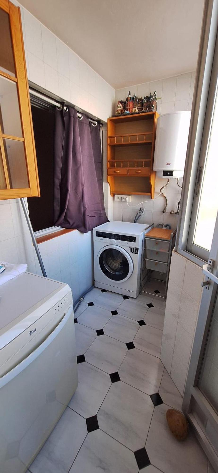 Apartamentos Casa May 1- Centro Benidorm-Solo Mayores De 30 Anos Y Familias ภายนอก รูปภาพ
