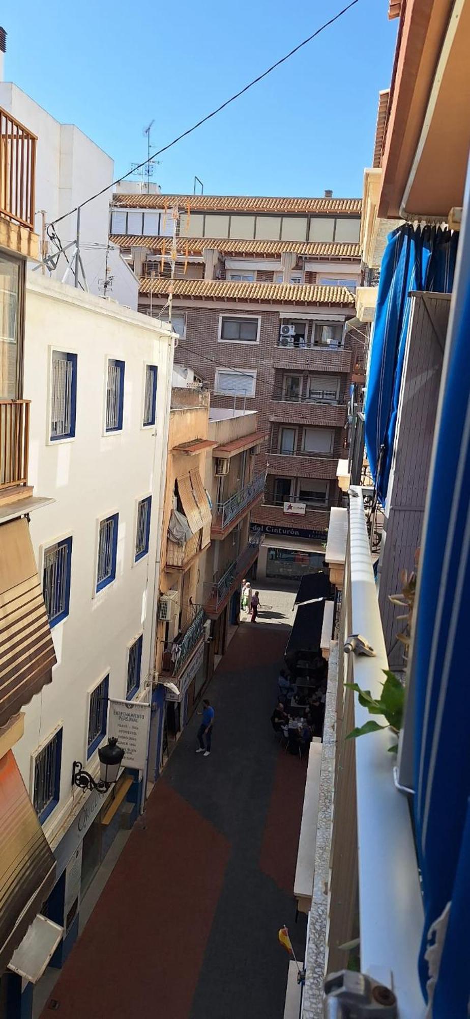 Apartamentos Casa May 1- Centro Benidorm-Solo Mayores De 30 Anos Y Familias ภายนอก รูปภาพ